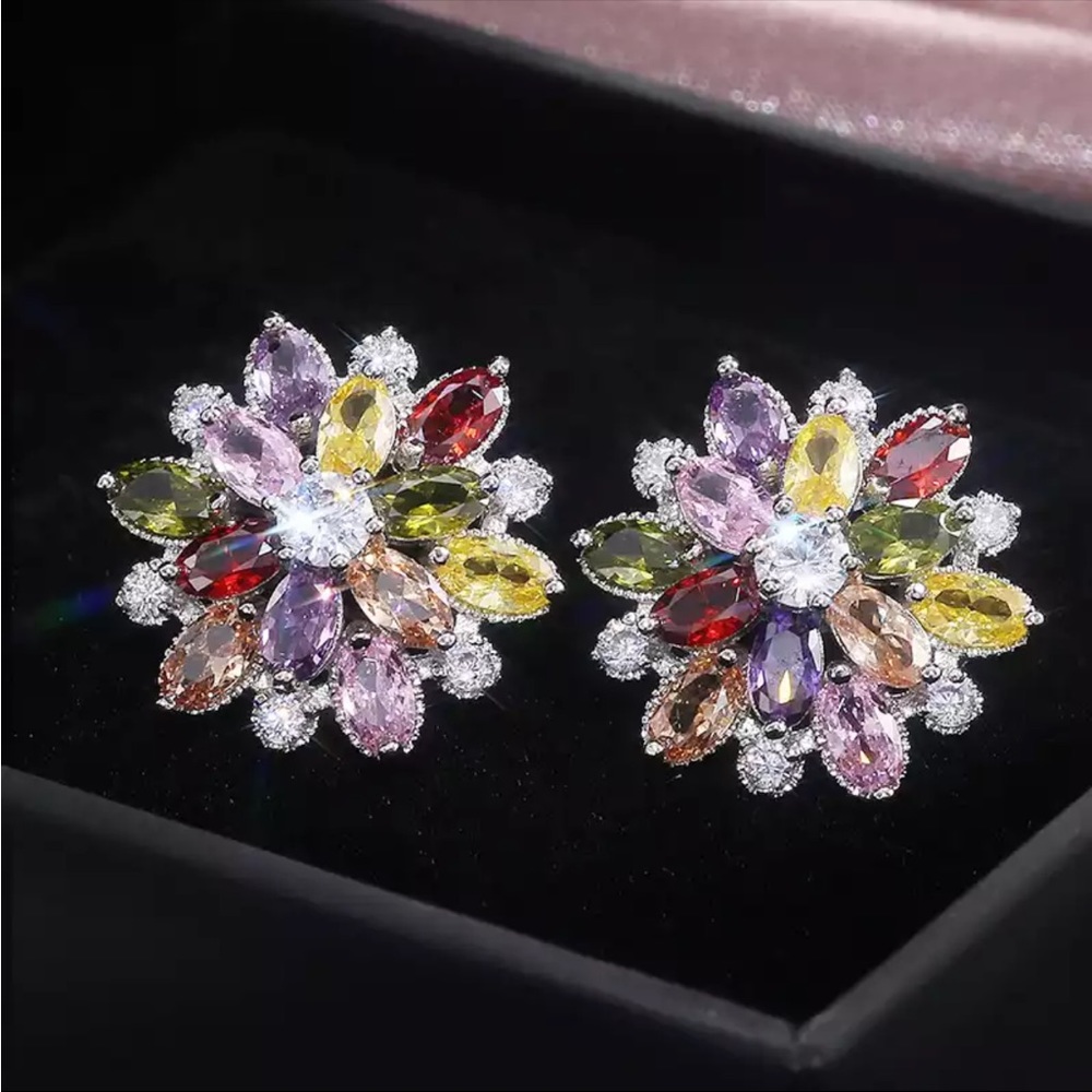 New Women’s 925 Silver Beautiful Flower Colorful Zircon Stud Earrings